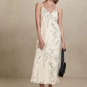 Banana Republic - Twist-Front Maxi Slip Dress - Size Medium